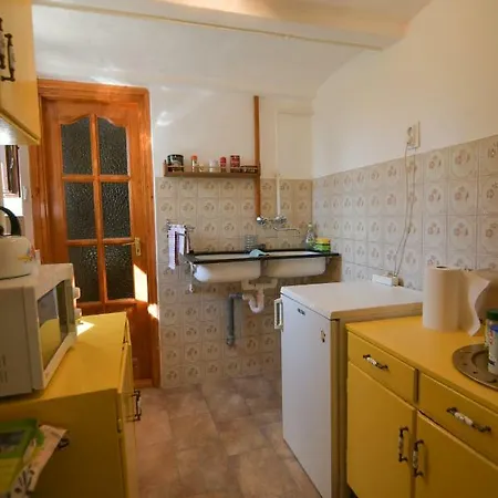 Kerti Lak Apartment Mor Exterior photo